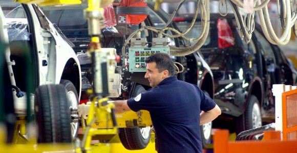 Stellantis, Mirafiori si ferma per ferie già a luglio