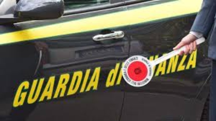 Sequestrata una discarica abusiva di 900 metri quadrati a Exilles