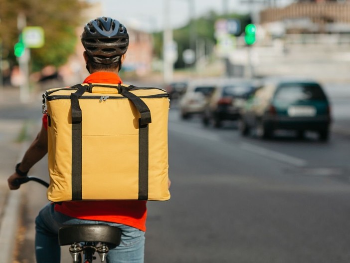 Glovo, per Avs la sentenza del tribunale di Torino è «storica» Glovo, per Avs la sentenza del tribunale di Torino è «storica»