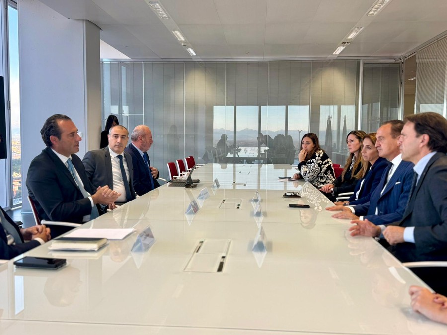 Tra Mirafiori e l'Europa, la Regione con il Ceo di Stellantis punta sull'identità industriale del territorio Tra Mirafiori e l'Europa, la Regione con il Ceo di Stellantis punta sull'identità industriale del territorio
