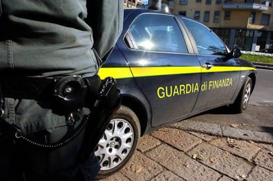 Finti investimenti finanziari, la Guardia di Finanza sequesta 1,6 milioni di euro