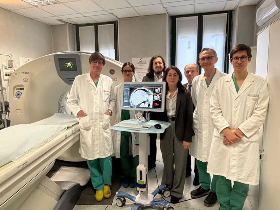 Molinette, l’intelligenza artificiale cura i tumori con interventi meno invasivi e più sicuri