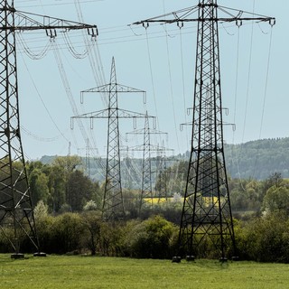 Rincari dell'energia, in Piemonte cresce la pressione per le piccole e micro imprese