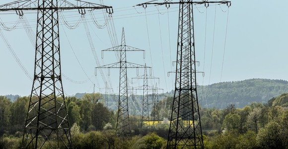 Rincari dell'energia, in Piemonte cresce la pressione per le piccole e micro imprese