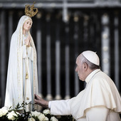 Papa Francesco consacra Russia e Ucraina alla Madonna