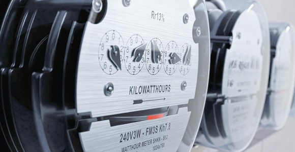 Aumenta il costo dell'energia, per Cna il rischio è un esborso da sei miliardi di euro Aumenta il costo dell'energia, per Cna il rischio è un esborso da sei miliardi di euro