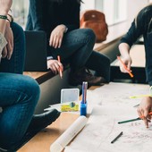 I paradossi del mercato del lavoro : le imprese non trovano metà della manodopera ma il 23% dei giovani italiani under 29 non studia e non lavora
