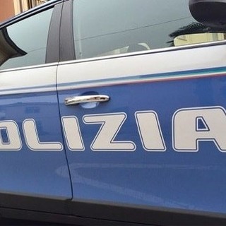 Si finge prima carabiniere e poi perito del tribunale per truffare una coppia di anziani, arrestato dalla polizia