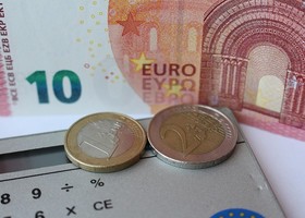 Caro bolletta: 262 milioni di extra costi per le micro e piccole imprese del Piemonte Caro bolletta: 262 milioni di extra costi per le micro e piccole imprese del Piemonte