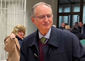 Solidarietà a Mario Roggero dalla Federazione sindacale della Polizia Solidarietà a Mario Roggero dalla Federazione sindacale della Polizia