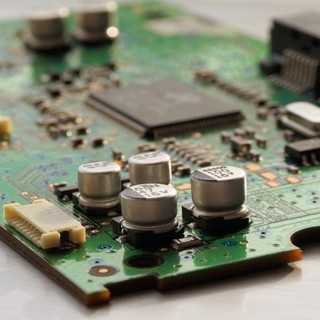 Silicon Box a Novara, firmato l'accordo con il ministero. Ora al via la fase operativa