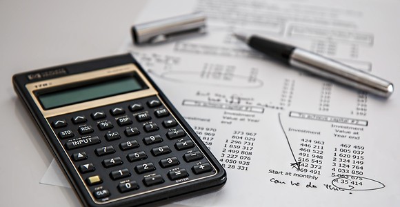 La riduzione al 35% del bonus sugli investimenti in innovazione mina la fiducia delle imprese