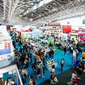 Finti sordomuti al Salone del Libro, fogli di via obbligatori per quattro romeni Finti sordomuti al Salone del Libro, fogli di via obbligatori per quattro romeni