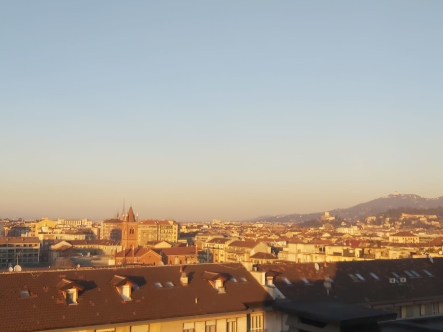 Cala la concentrazione di polveri sottili nell'aria di Torino, stop alle misure emergenziali