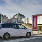 I tassisti promuovono la mostra sulla Khalo in calendario a Stupinigi